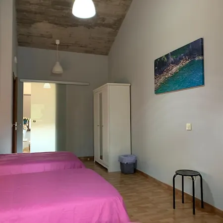 Hostel Ponte Olveira *