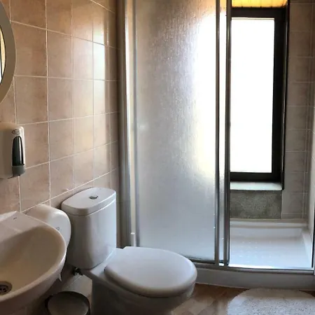 אכסניה Ponte Olveira *