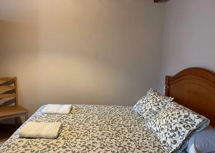 Ponte Olveira Albergue *