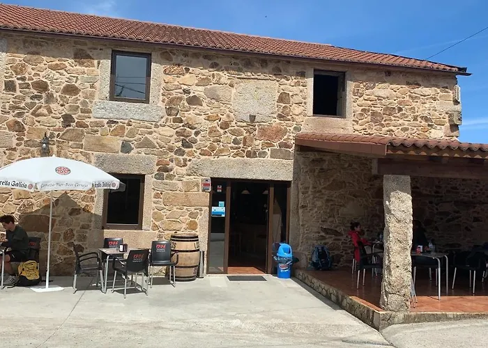 Ponte Olveira Albergue